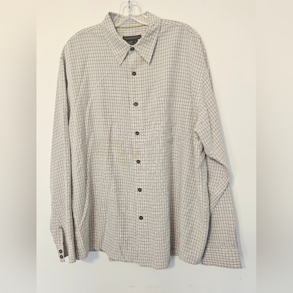 Royal Robbins Long Sleeve Button Down Size XL EUC - Picture 1 of 8